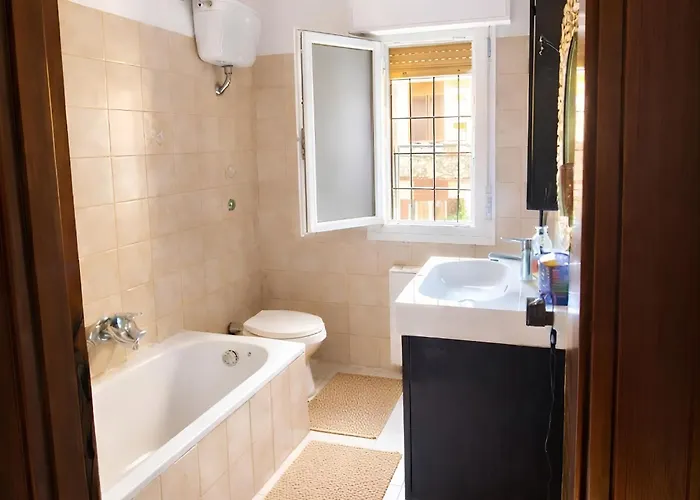 Tor Vergata Centro Apartment